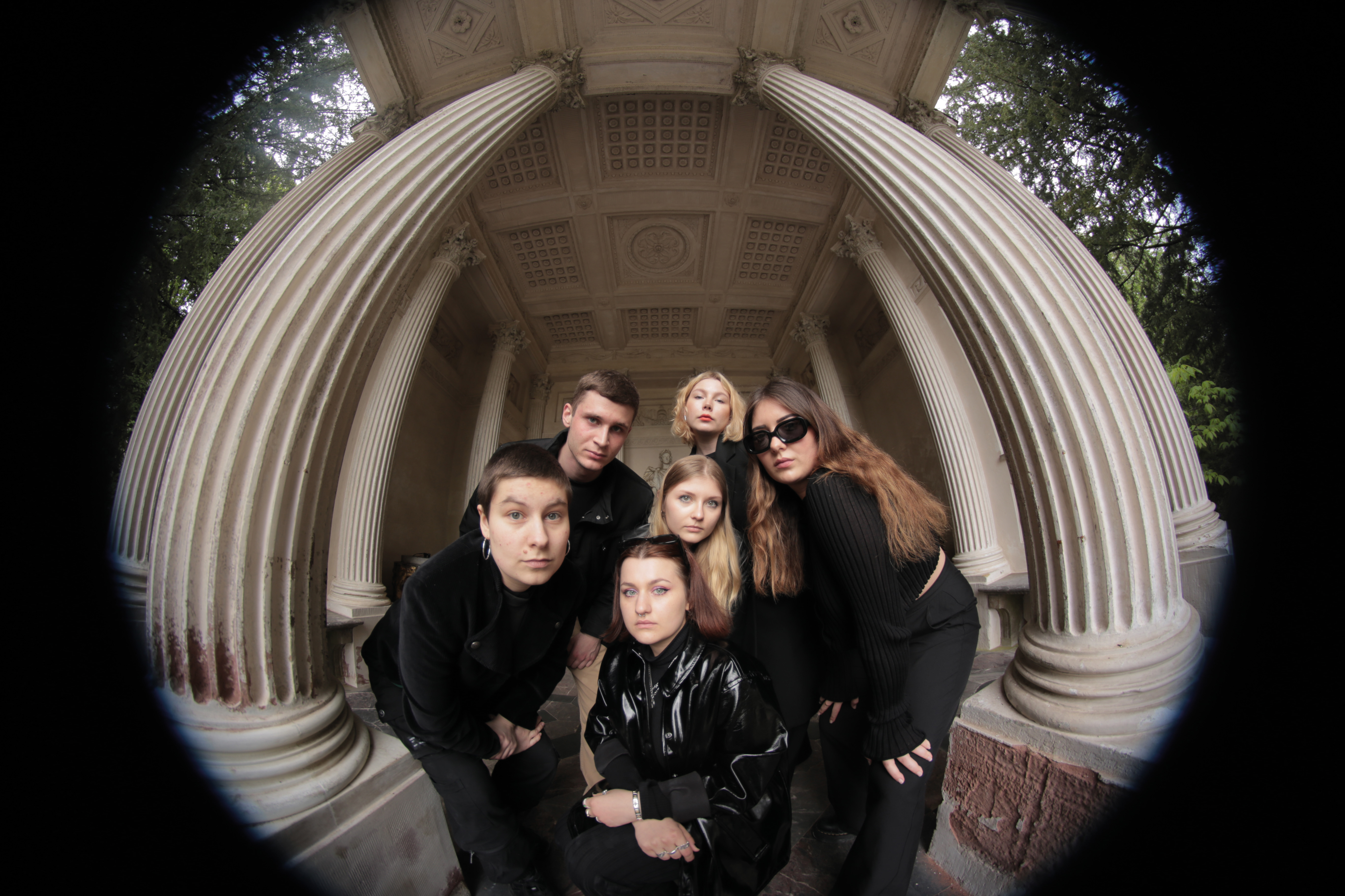 komma 27: schöner scheitern team